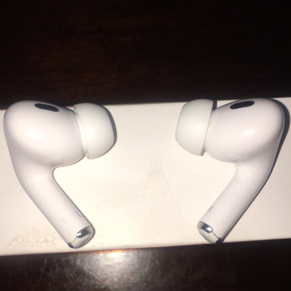 Airpod pros 1st gen - Picture 7 of 7